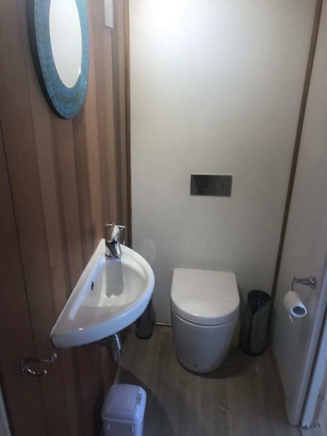 Studio With Water Views Omokoroa المظهر الخارجي الصورة